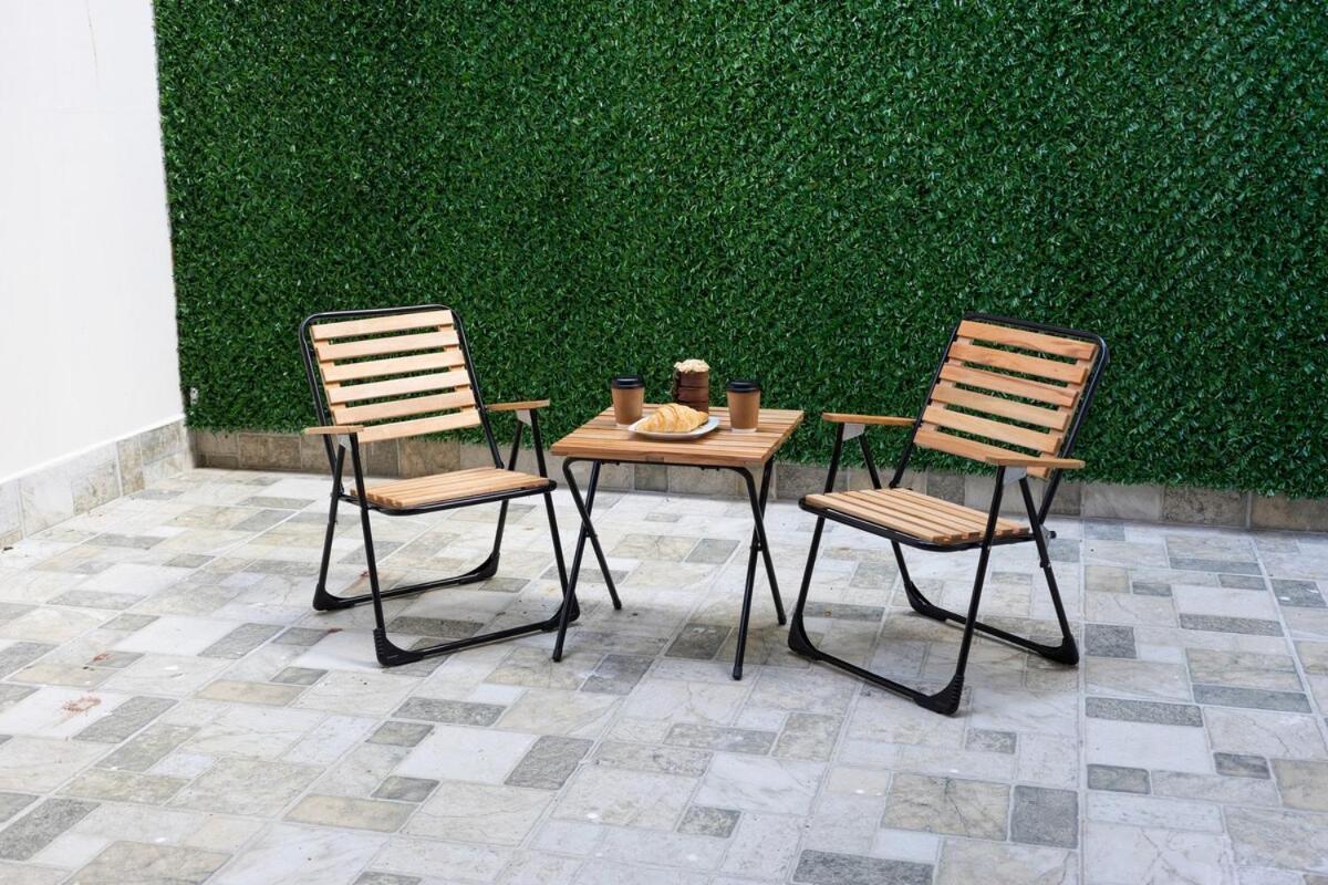 Cosy Flat With A Garden In Central Kadikoy Istanbul Exterior photo