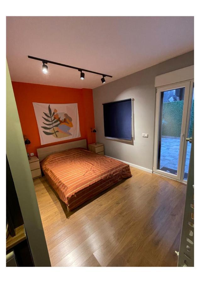 Cosy Flat With A Garden In Central Kadikoy Istanbul Exterior photo